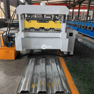 YX1000 0,3-1,2 mm machine de formage de rouleaux de profilés en acier pour le marché turc 380VAC