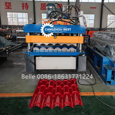 Transmission par chaîne 9-11 rangées Roof Tile Roll Forming Machine pour les toits en acier 300H