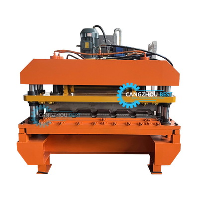 Coupe hydraulique 5.5kw Power Color Steel Profile Russie Machine de formage de rouleaux de tuiles