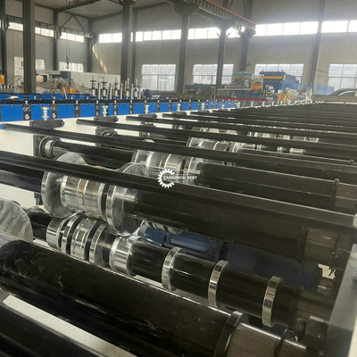 YX1000 0,3-1,2 mm machine de formage de rouleaux de profilés en acier pour le marché turc 380VAC