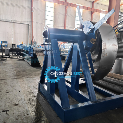 2 mm épaisseur de l'angle de la machine de formage de roulement de canal pour profilé en acier galvanisé