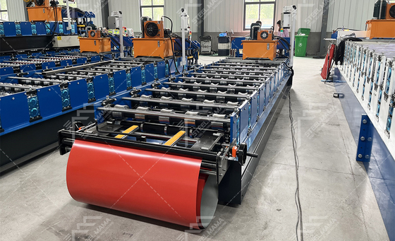 3Kw machine de formage à rouleaux de tôle de toit en acier à découpe hydraulique