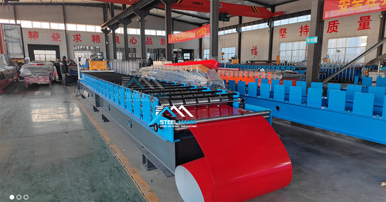 Machine de formage de rouleaux de tôle de toit compacte avec vitesse de formage de 8 à 15 m/min et découpe hydraulique
