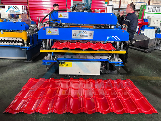 Machine de formage de rouleaux de tôles de toiture à double profilé contrôlée par PLC pour la production
