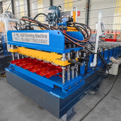 Machine de formage à rouleaux de tôles de toiture à double couche vitrée avec compteur de haute précision