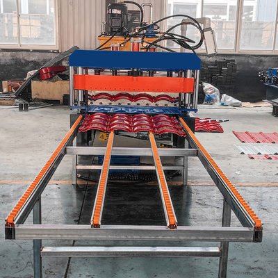Machine de fabrication de rouleaux en tuile ondulée romaine / orientale populaire au Kenya