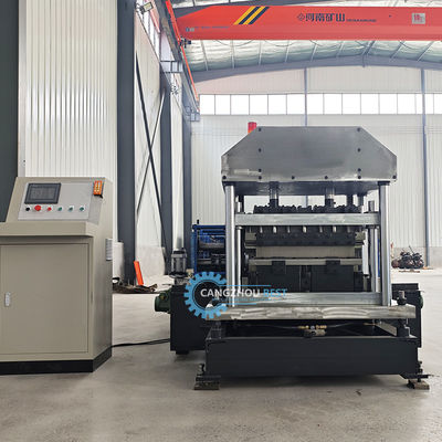 Machine de formage de rouleaux de profil de panneau de stockage de palettes