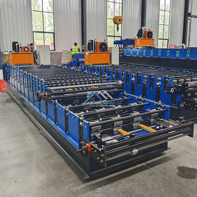 Puissance hydraulique 5,5 kW Couleur de toiture à double couche IBR Carreaux ondulés Machine de formage de rouleaux