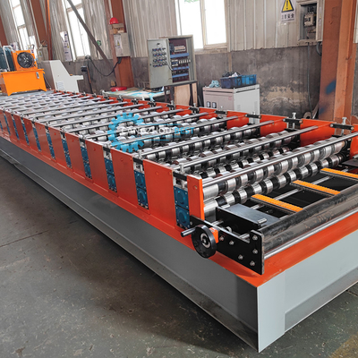 Machine de formage de rouleaux de carreaux de toits de bâtiments professionnels pour la production de tôles de toits en acier