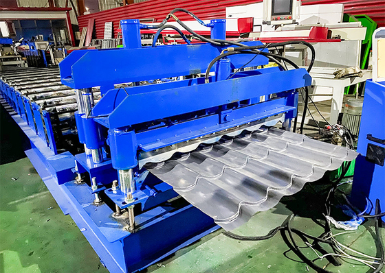 Machine de formage de rouleaux de tuiles vitrées en acier galvanisé