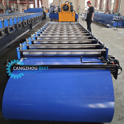 Machine de formage de tuiles de toit de profil en acier pour la construction