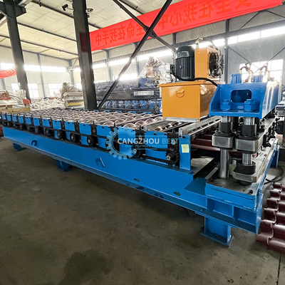 PLC contrôle du profil de couleur Roof Tile Roll Forming Machine Russie boîte de vitesses Transmission