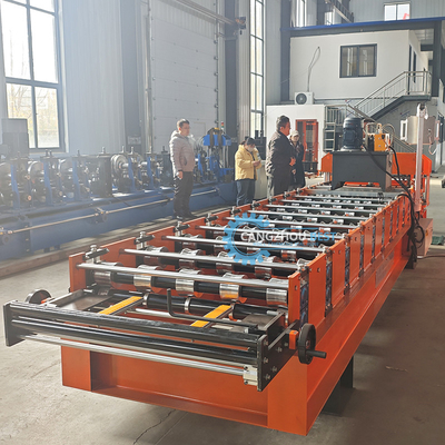 Machine de formage de tôles de toiture en acier coloré IBR