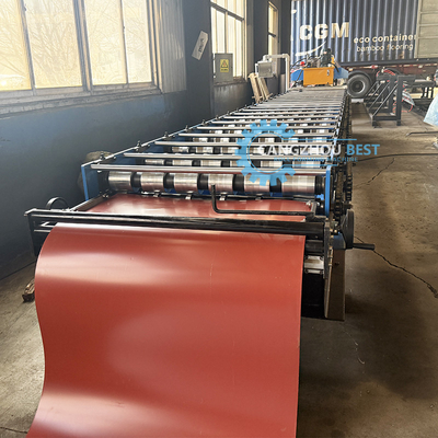 0.3-0.8 mm Ibr Machine de formage de rouleaux de toits métalliques contrôlée par un système de commande PLC
