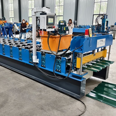 Durable 45# rouleaux d'acier machine de formage de toit métallique avec 3 kW puissance de la station hydraulique et 5.5 kW puissance du moteur principal