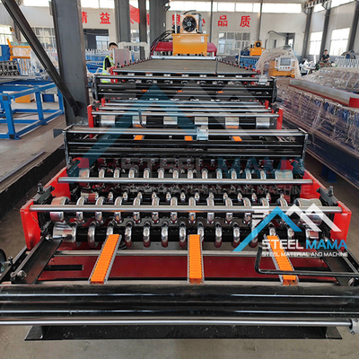 Amérique du Sud Quatre piliers coupeur cadre Trois couches de toiture de feuille de rouleau de formage de machine