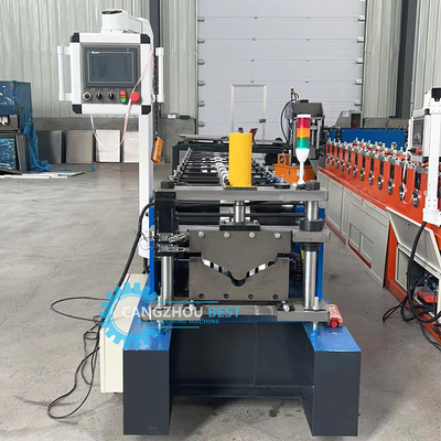 Machine à former des rouleaux de profil de gouttière de pluie galvanisée avec contrôle PLC
