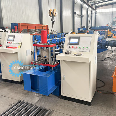 Système vertical personnalisé pour la machine de formage de rouleaux de pièces de contact en forme de Z