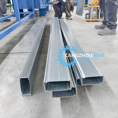 Machine de formage hydraulique de rouleaux en acier galvanisé à profil boîte de faisceau de taille multiple fabrication