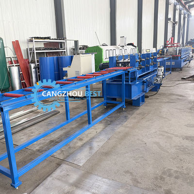 Machine de formage hydraulique de rouleaux en acier galvanisé à profil boîte de faisceau de taille multiple fabrication