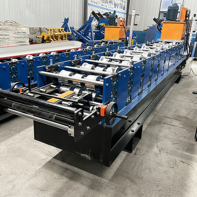 Machine de formage de rouleau de faîtière à pressage hydraulique avec acier de haute qualité 45# et 15 étapes de formage