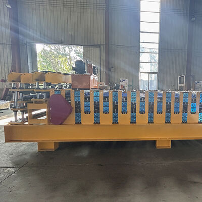 Ligne de production de machines de formage de tôles de toiture à trois couches en acier PPGI & GI