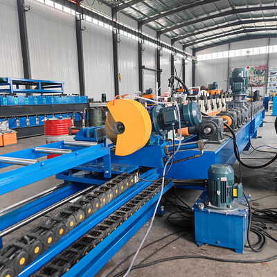 Machine de formage de tubes à souder au laser pour profilés en acier à coupe rapide sans arrêt 20x20-40x40mm