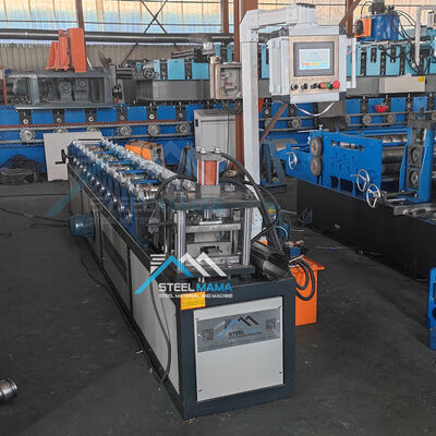 Chaîne de production automatique de porte de volet roulant en acier de précision