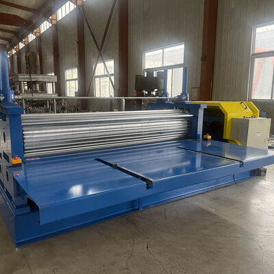 0.12-0.3 mm Machine de formage de rouleaux de tôles de toiture ondulées en matériau mince à tambour avec système de contrôle PLC et rouleaux en acier 45 #