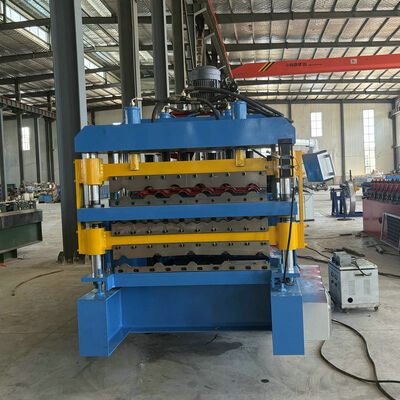 Machine de formage de rouleaux de tôles de toiture à trois couches populaires en Afrique en acier galvanisé